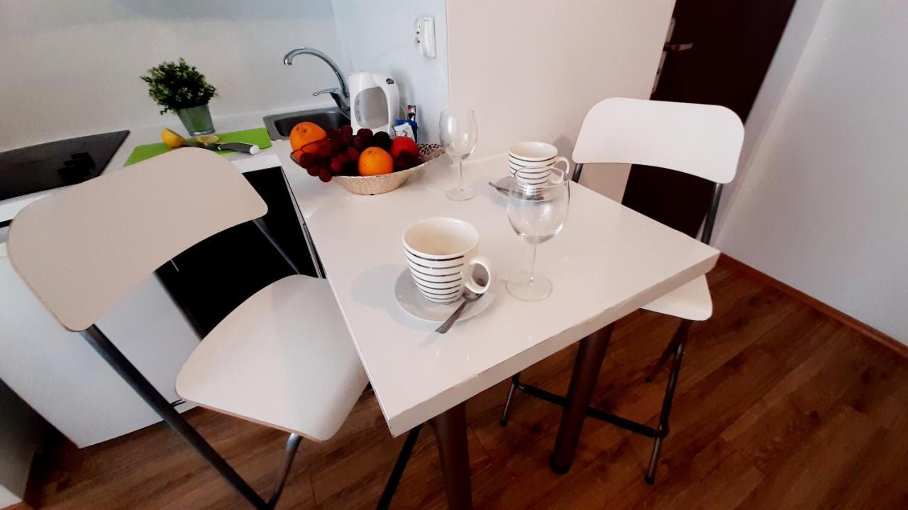 Apartament Z Balkonem I Bezplatnym Parkingiem Gdańsk Exterior foto
