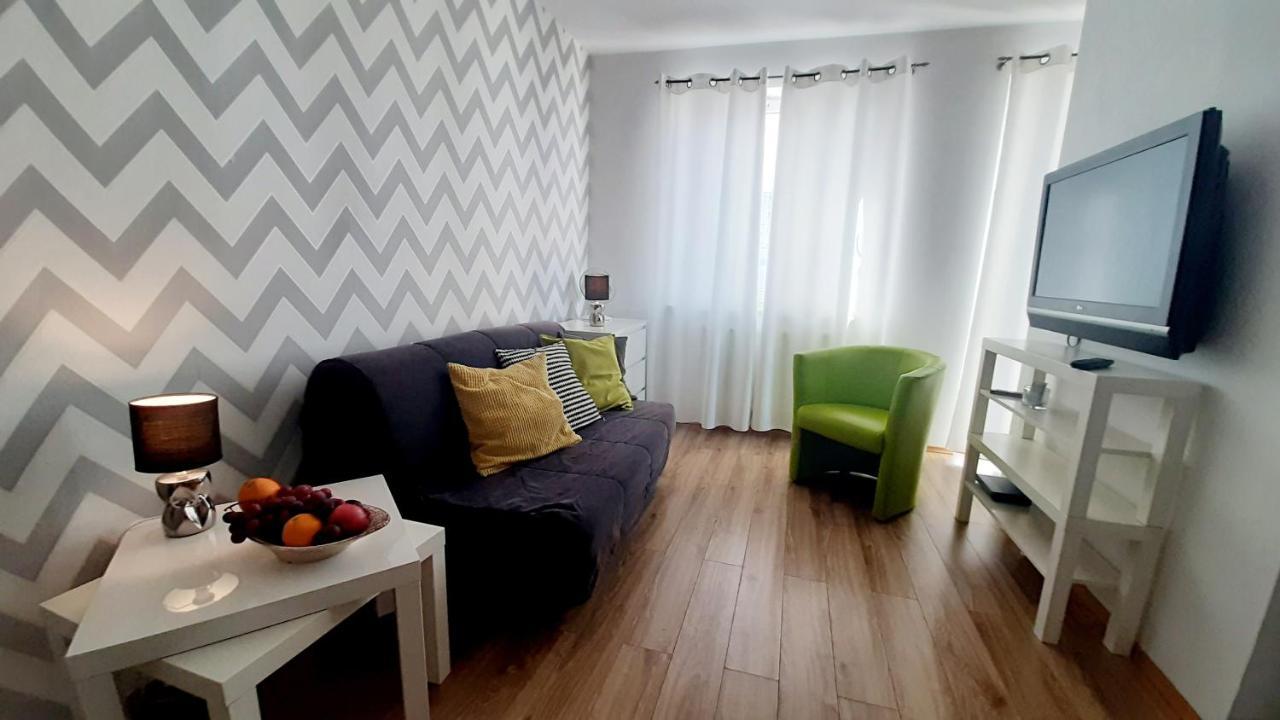 Apartament Z Balkonem I Bezplatnym Parkingiem Gdańsk Exterior foto