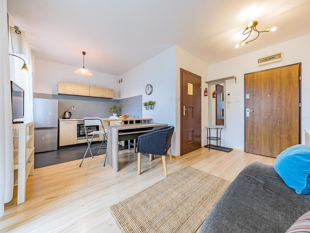 Apartament Z Balkonem I Bezplatnym Parkingiem Gdańsk Exterior foto